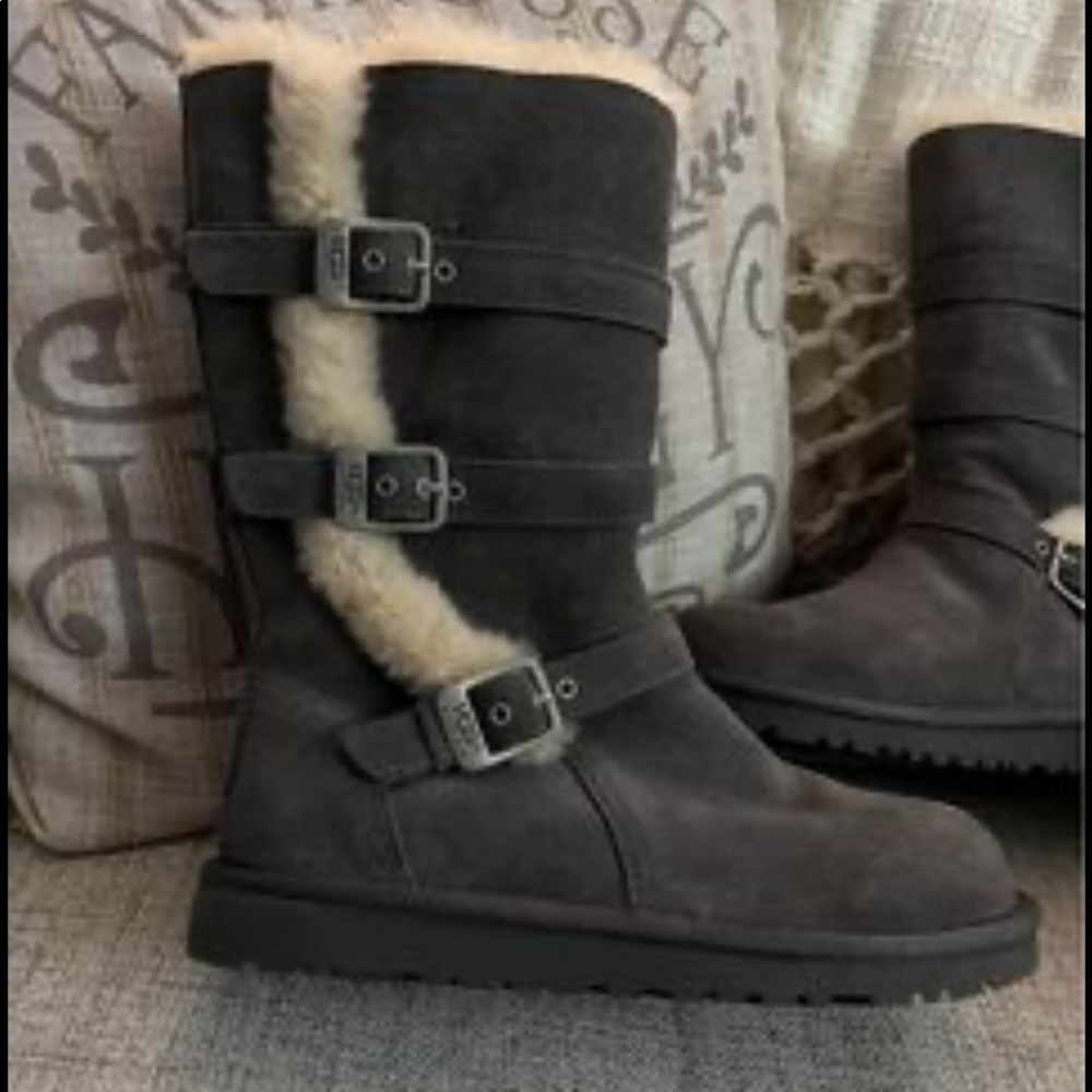 UGGS boots